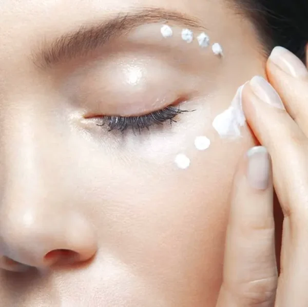 Temporary Eye Firming Cream, Minimizes Puffiness