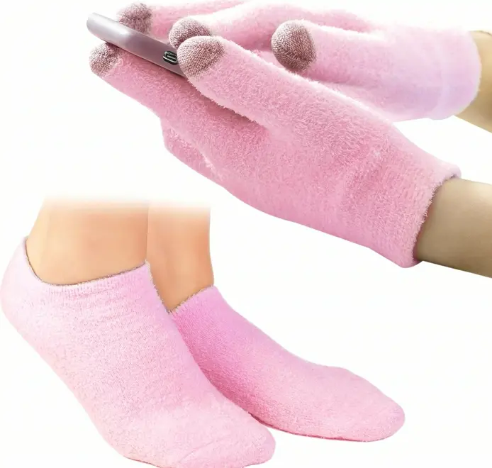 Four-Piece Touchscreen Moisturizing Glove Set & Socks